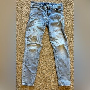 Lucky Brand Ripped Skinny Jeans Size 8